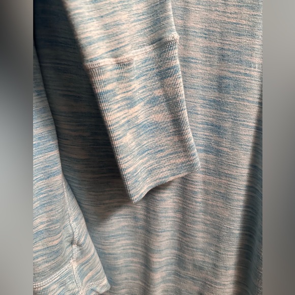 Women’s Champion Lightweight Sweatshirt/Pullover - Picture 3 of 5